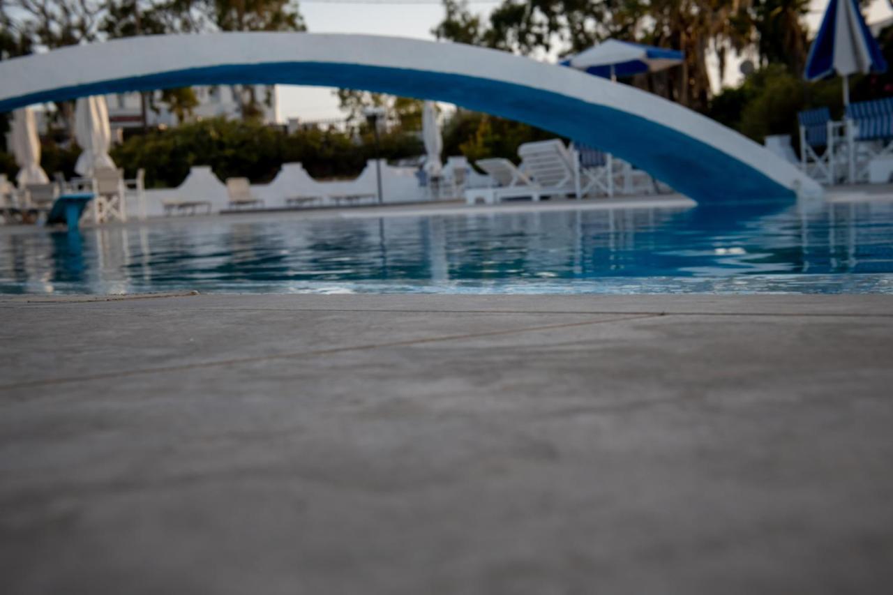 The F Suites Karterados  Dış mekan fotoğraf